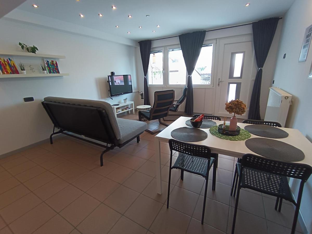 Apartma 31 نوفا جوريكا المظهر الخارجي الصورة